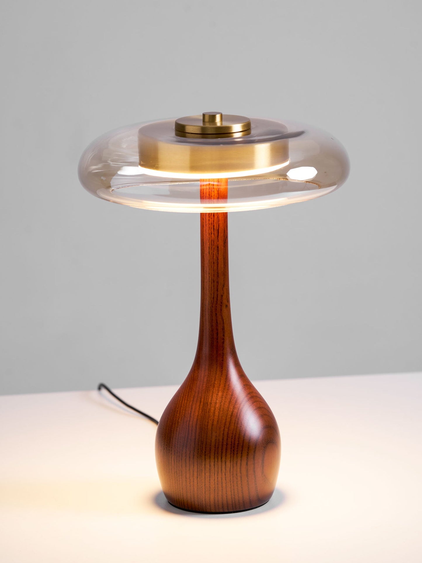 Warm Curve Table Lamp