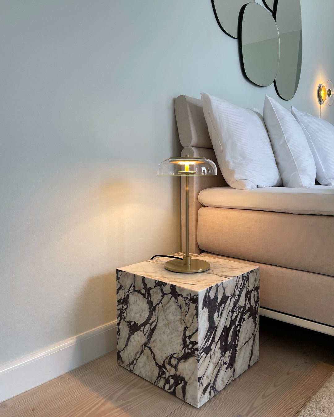 Solar Glow Table Lamp