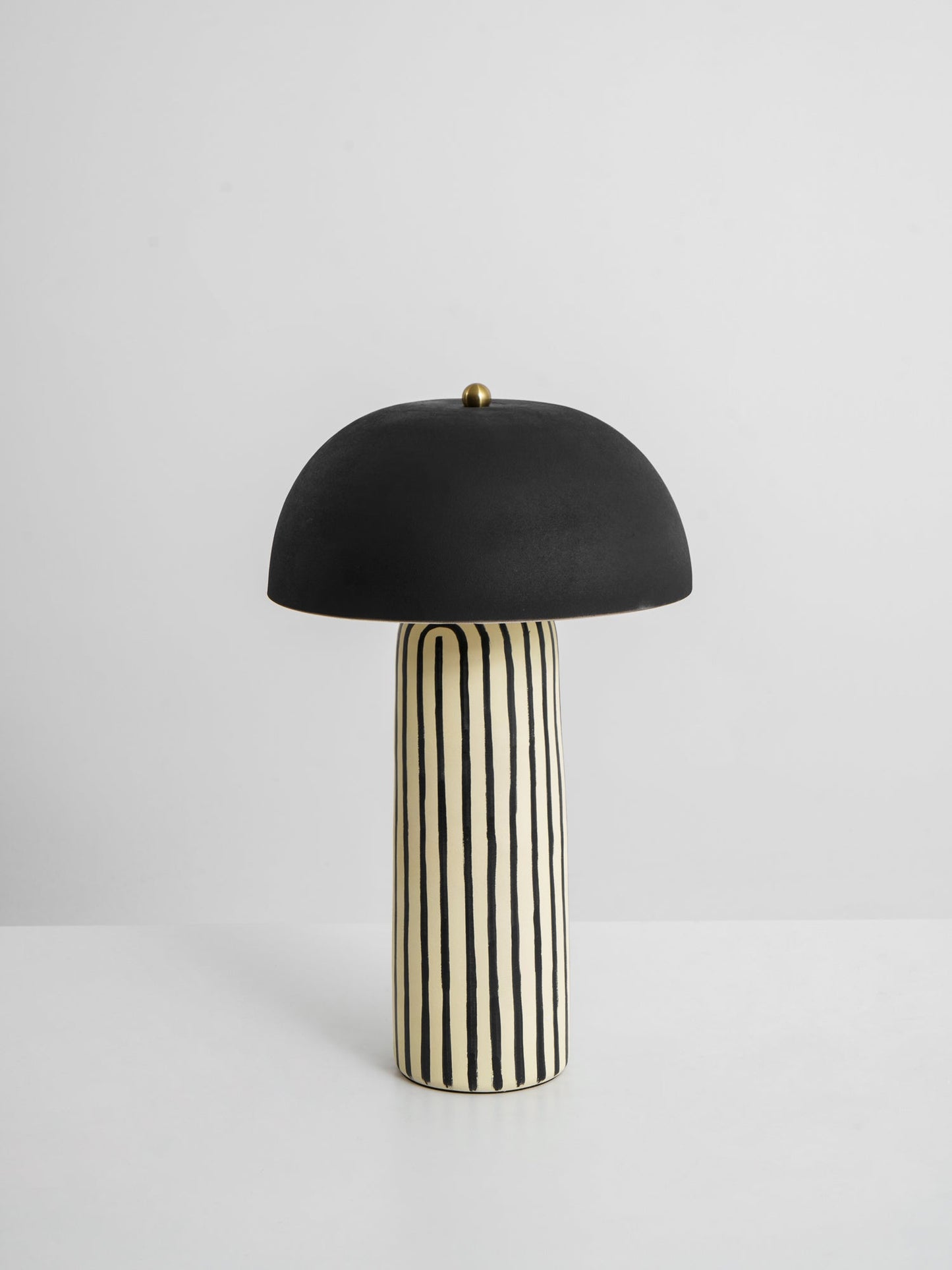 Ribbed Glow Table Lamp