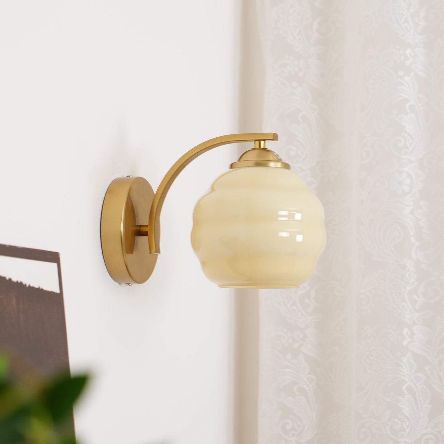Deco Glass Wall Sconce