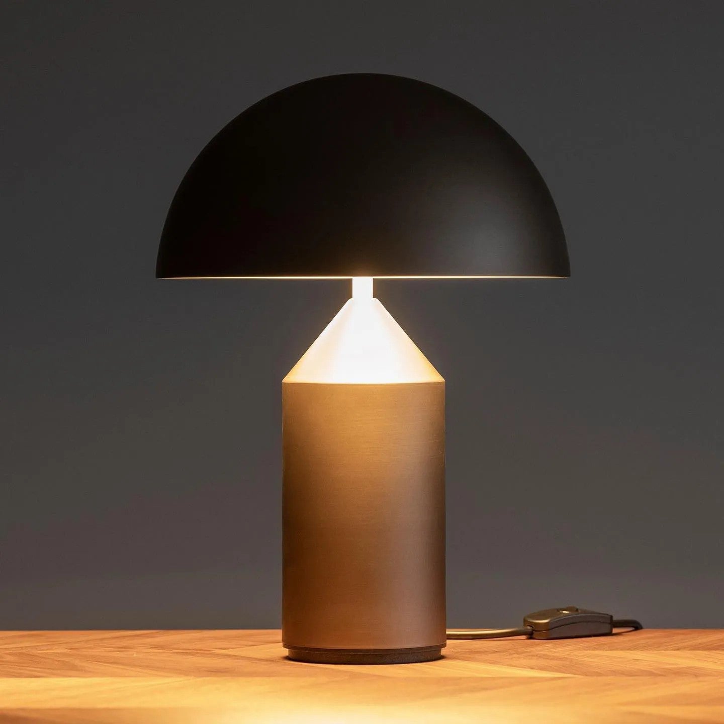 Dome Metal Table Lamp