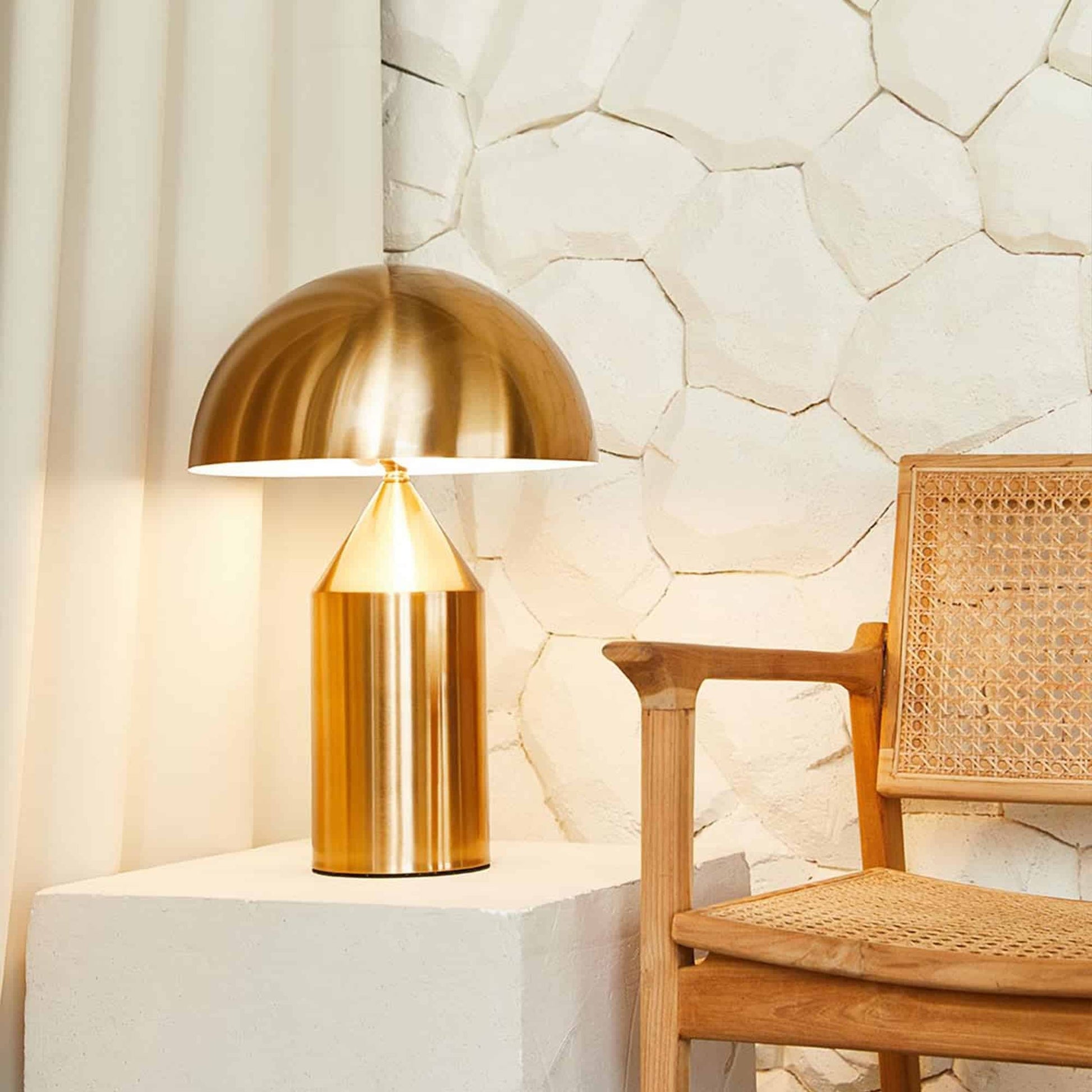 Dome Metal Table Lamp