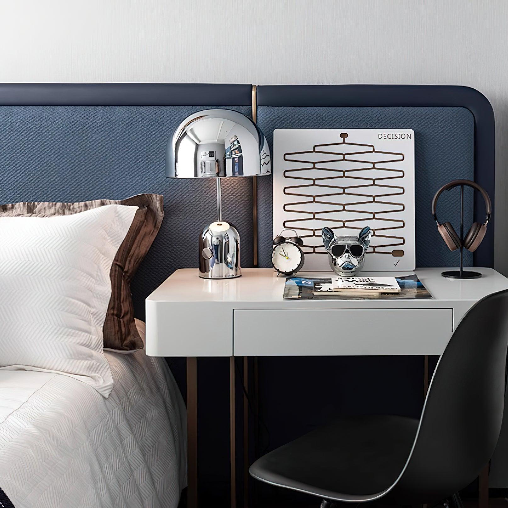 Bell Shade Table Lamp