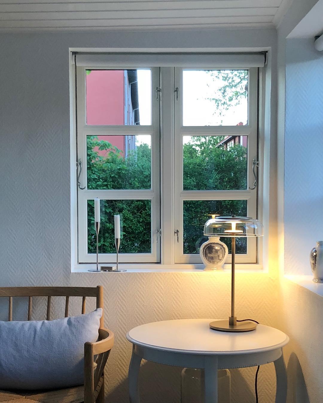 Solar Glow Table Lamp