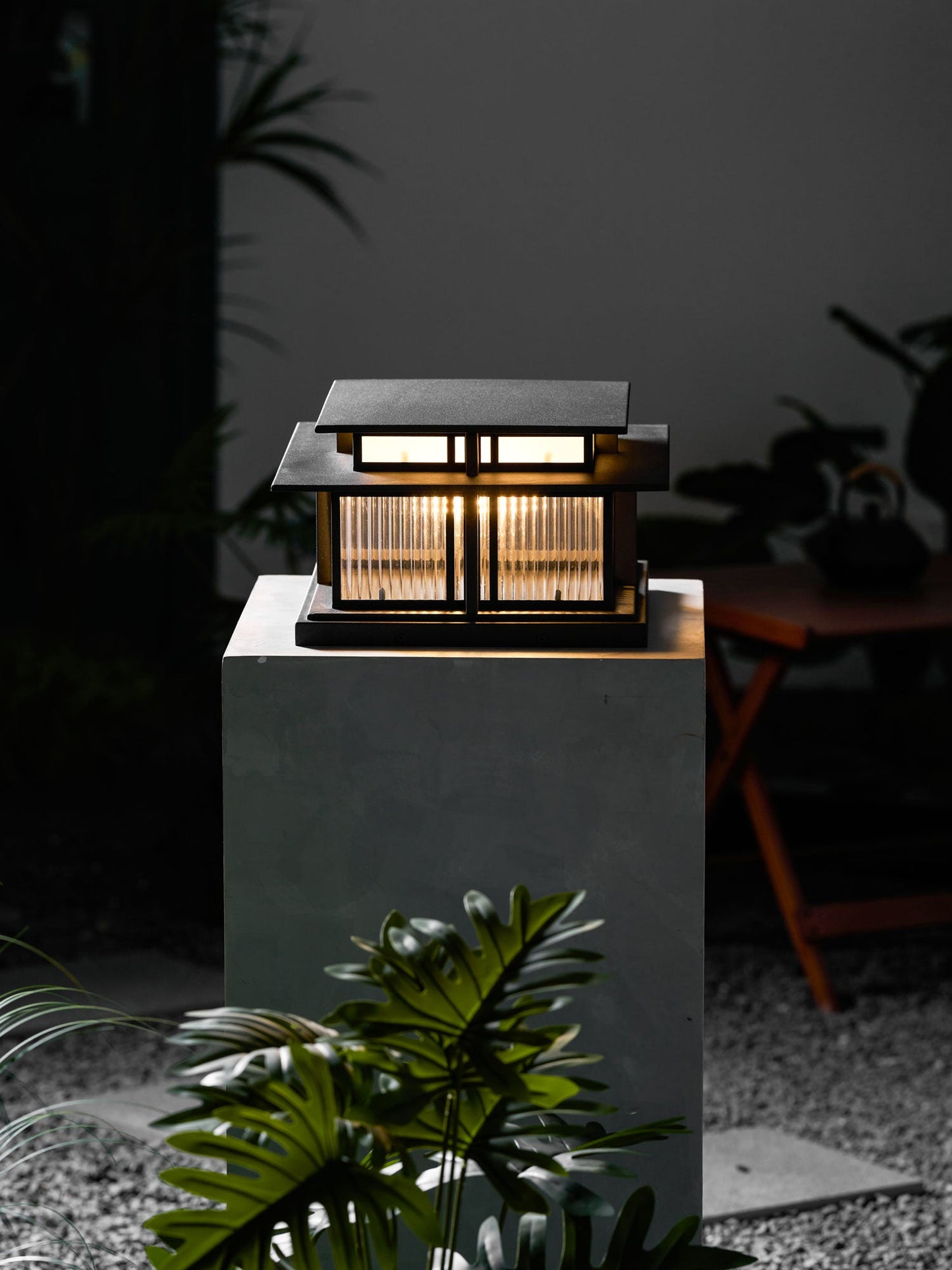 Column Glow Wall Sconce