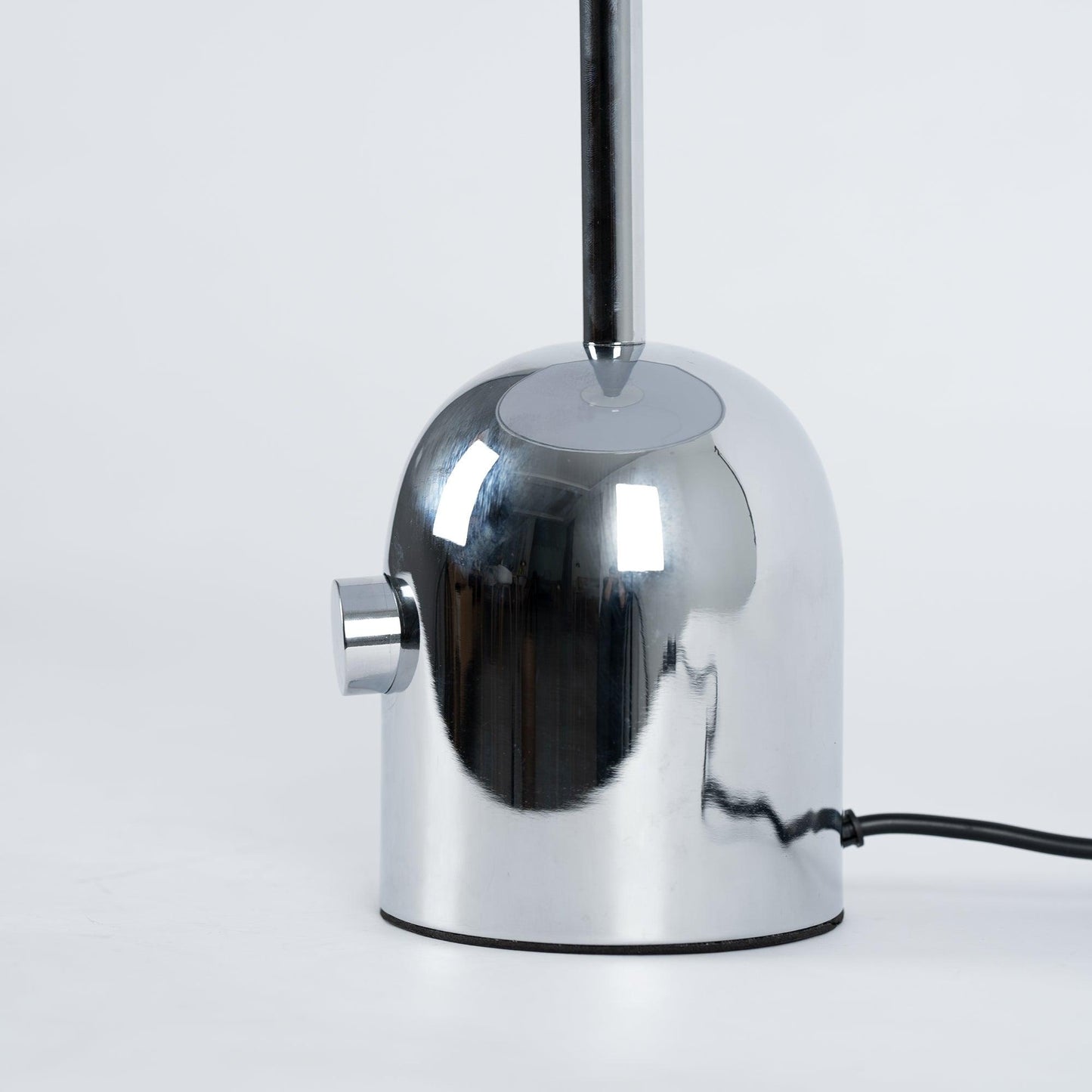 Bell Shade Table Lamp