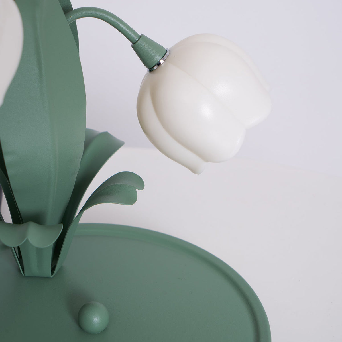 Lily Flower Table Lamp