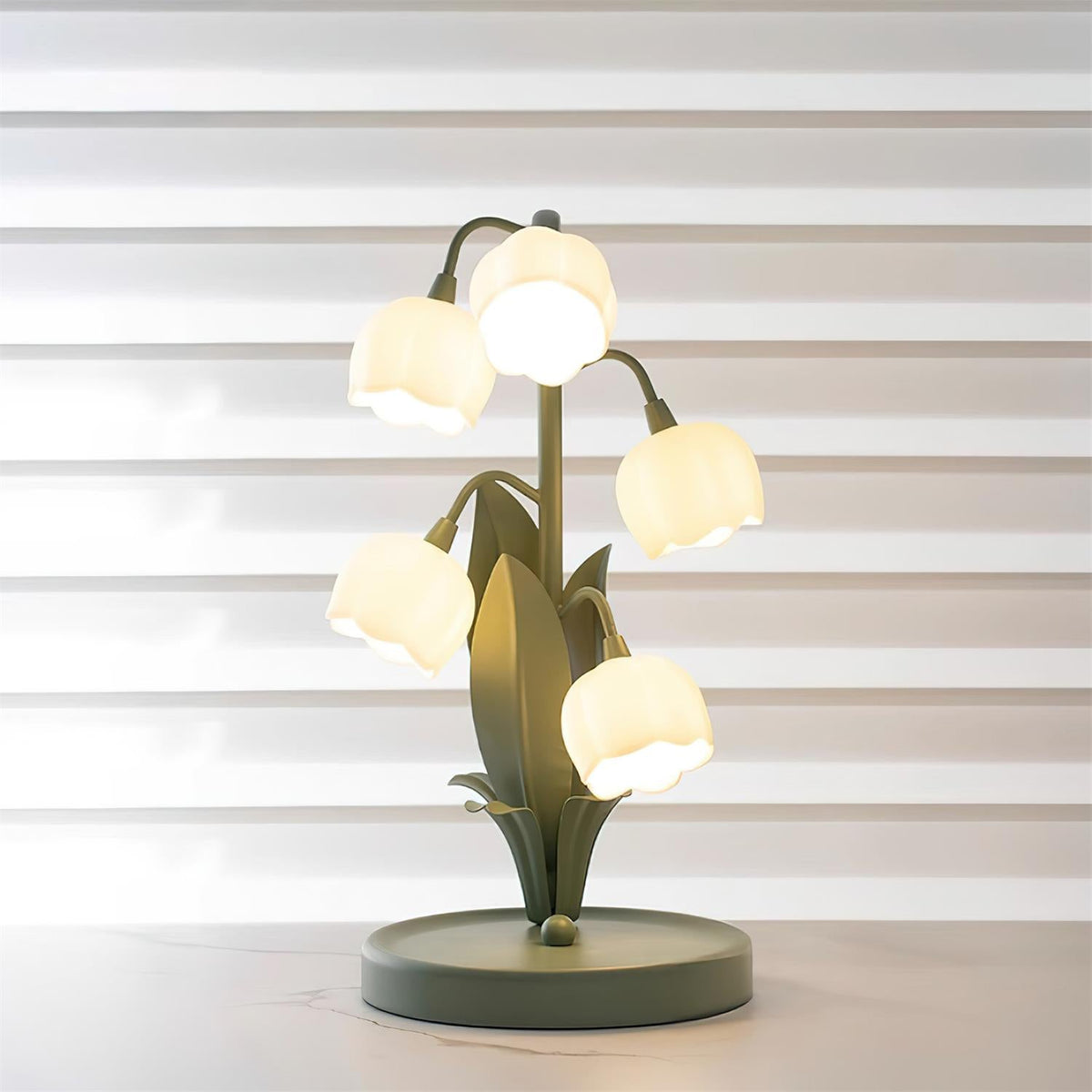 Lily Flower Table Lamp