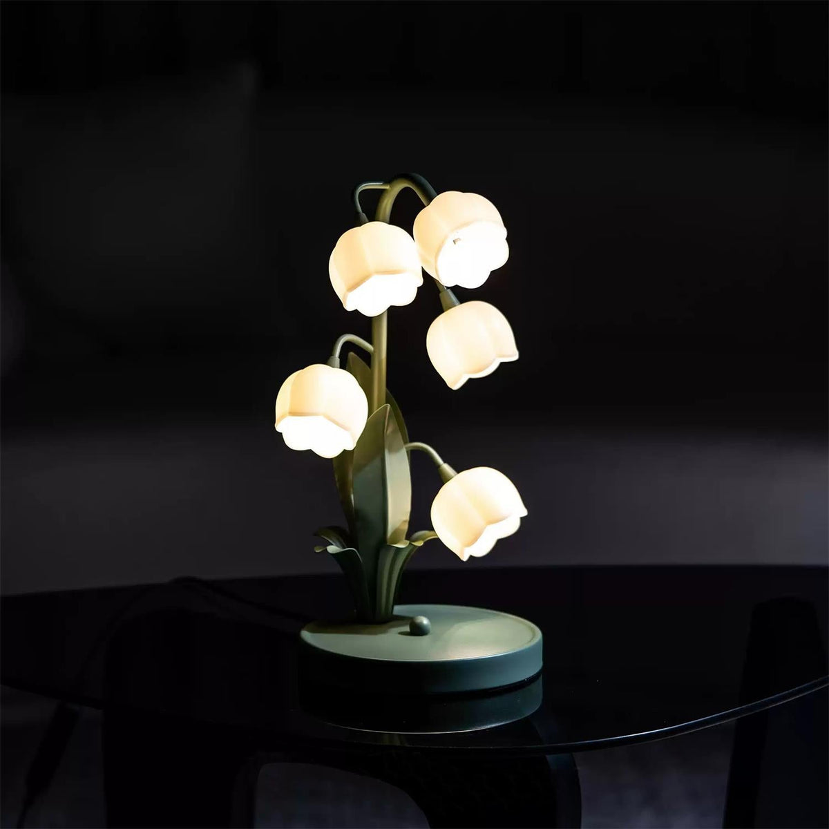 Lily Flower Table Lamp