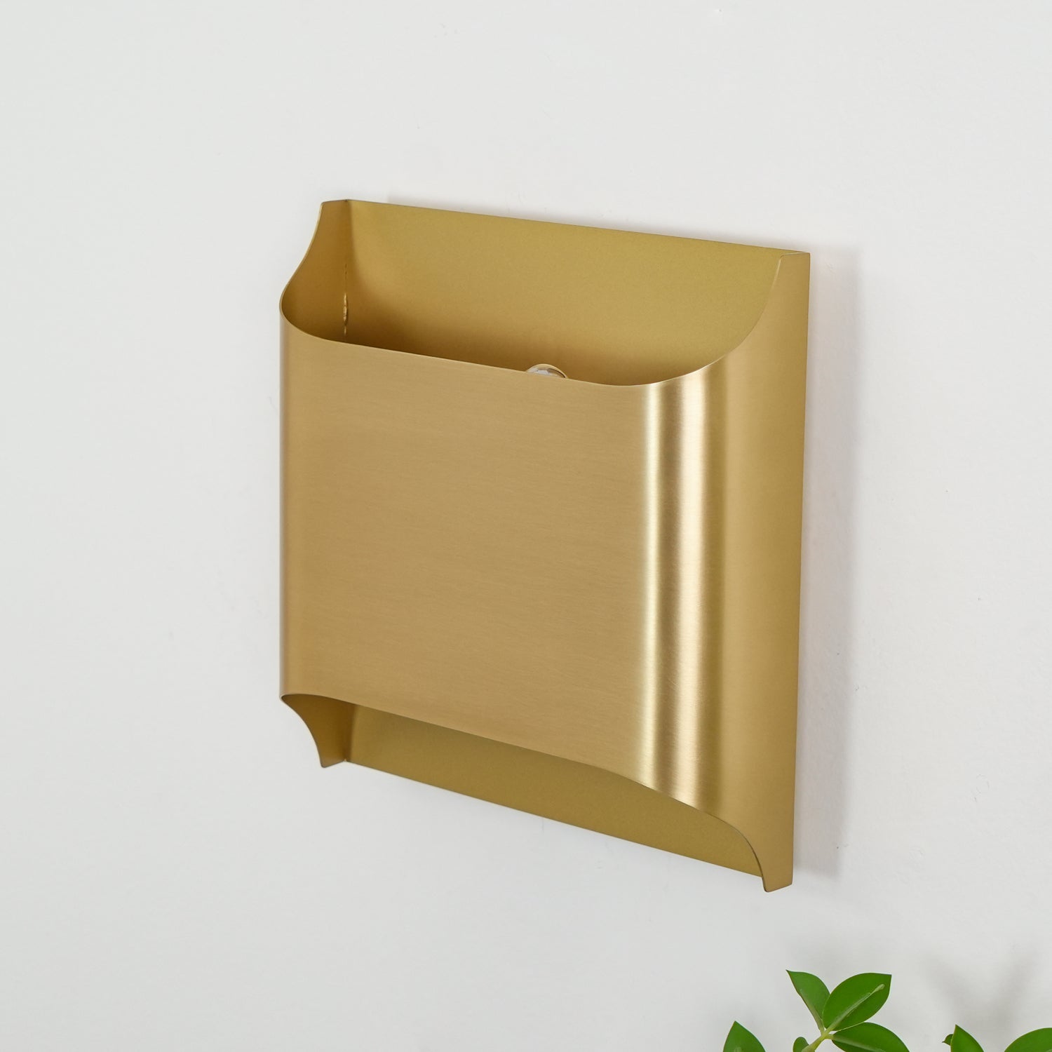 Heritage Brass Wall Sconce