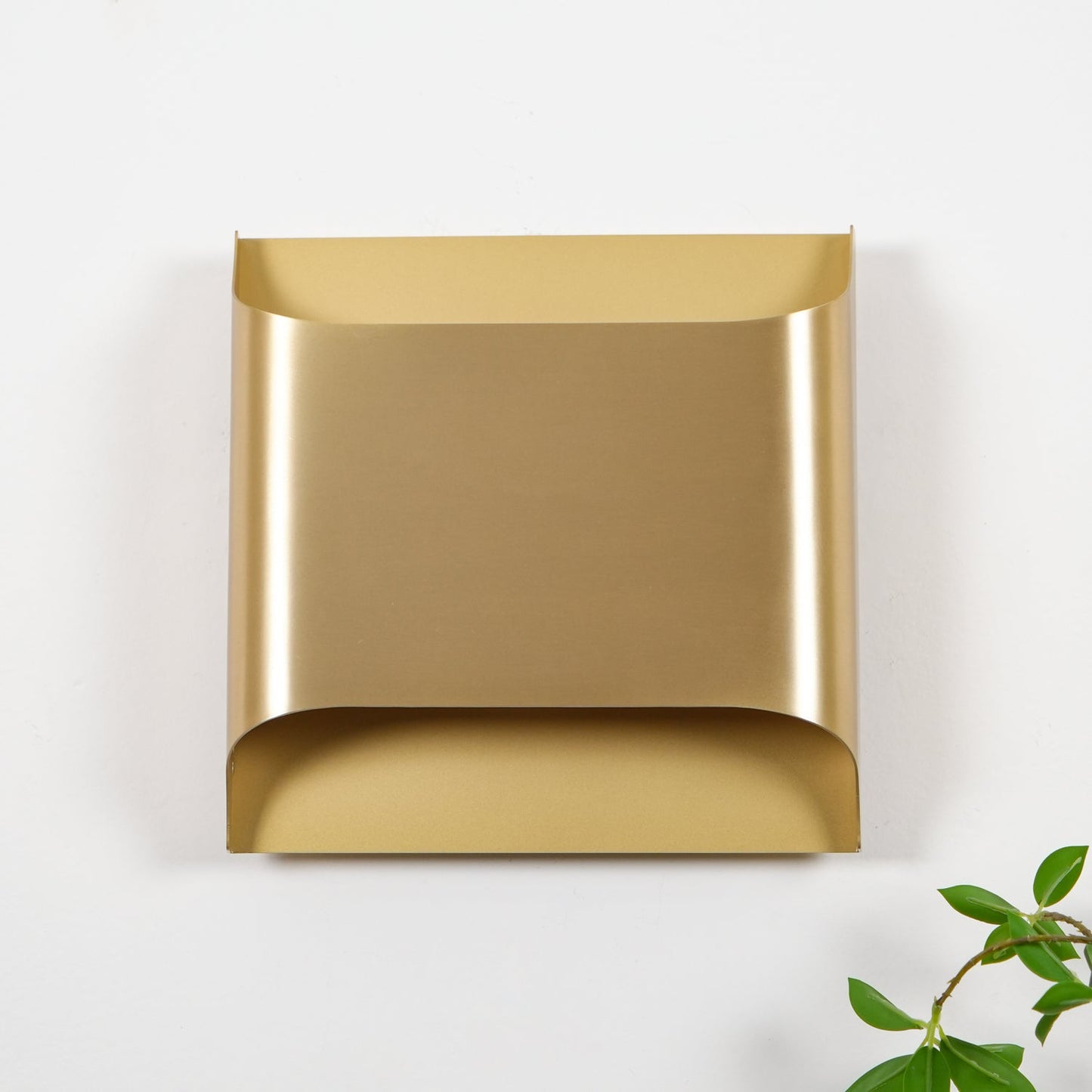 Heritage Brass Wall Sconce
