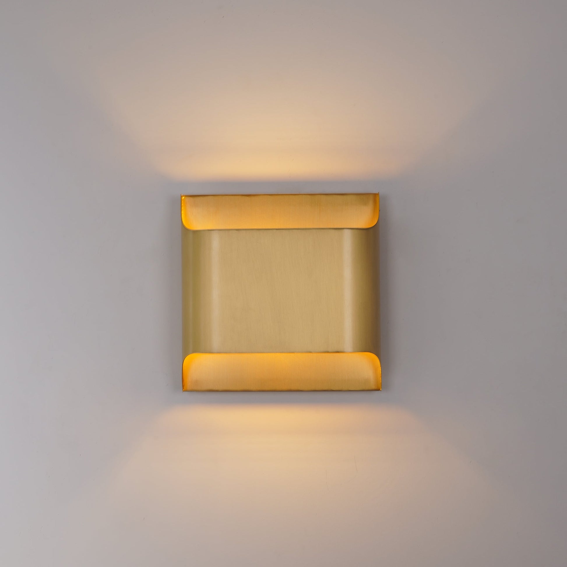 Heritage Brass Wall Sconce