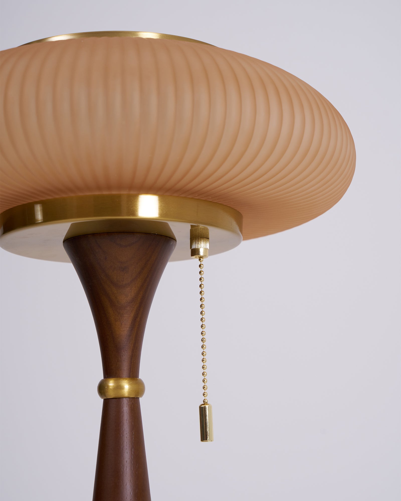 Mushroom Shade Table Lamp