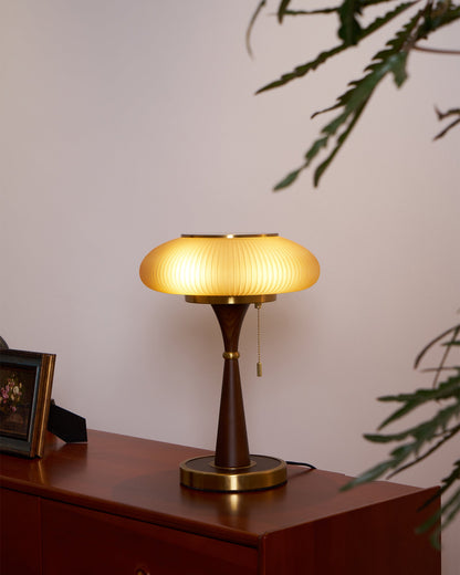 Mushroom Shade Table Lamp