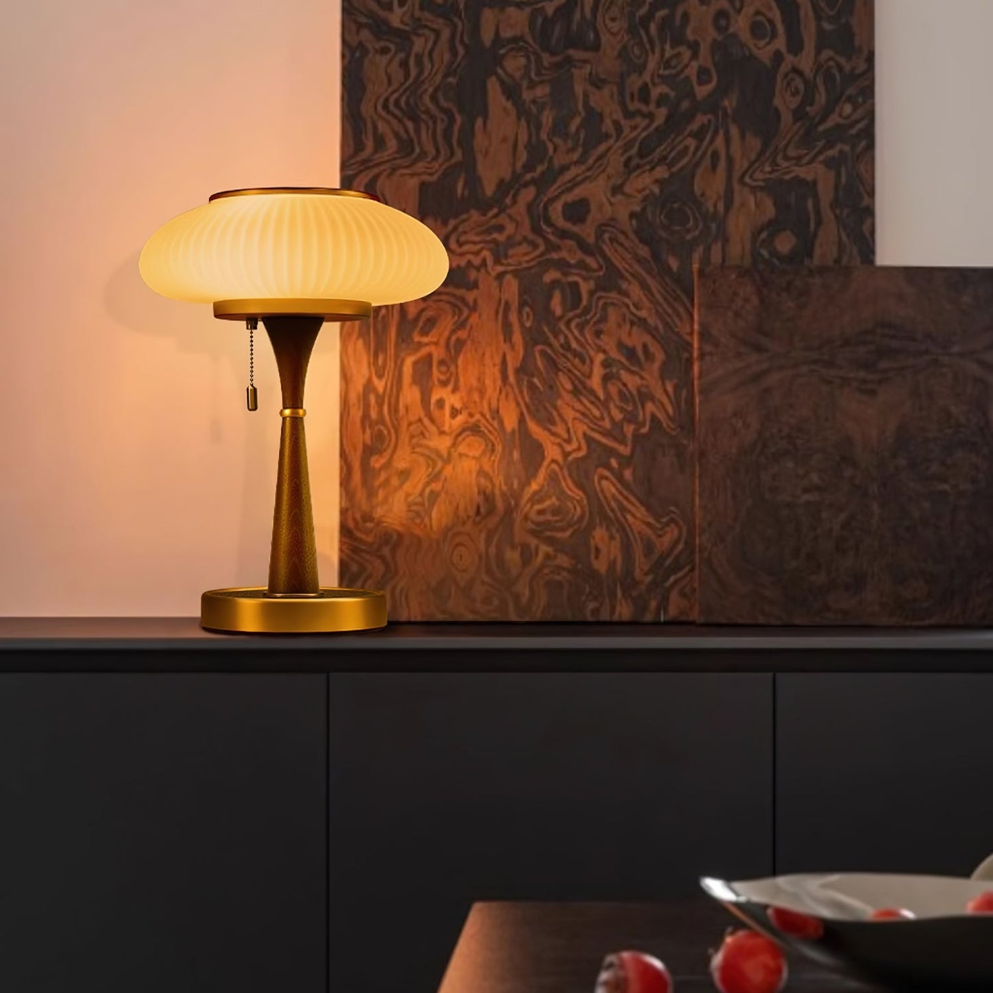 Mushroom Shade Table Lamp