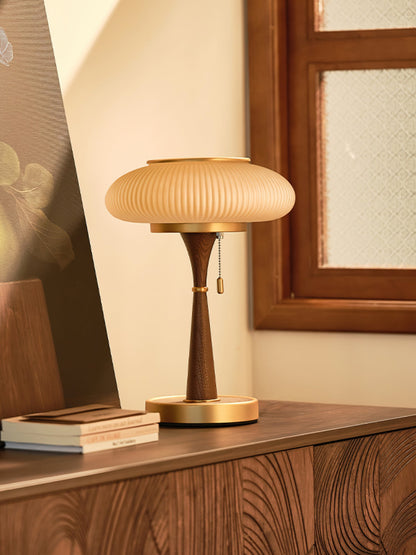 Mushroom Shade Table Lamp