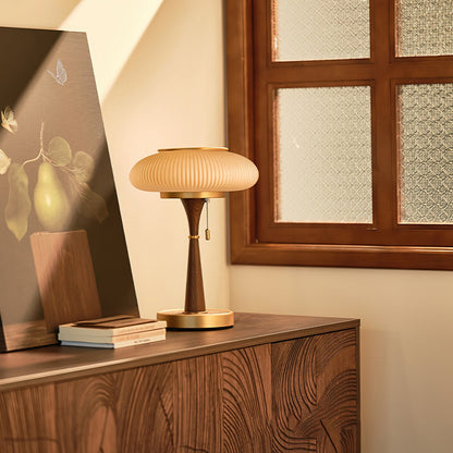 Mushroom Shade Table Lamp