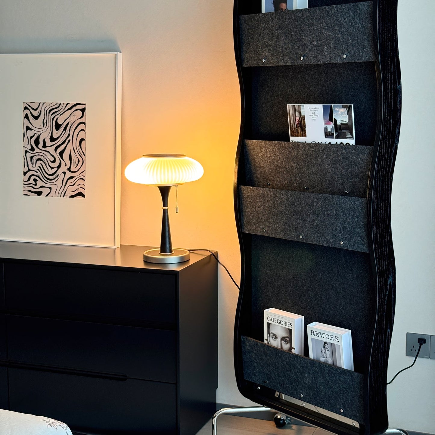 Mushroom Shade Table Lamp