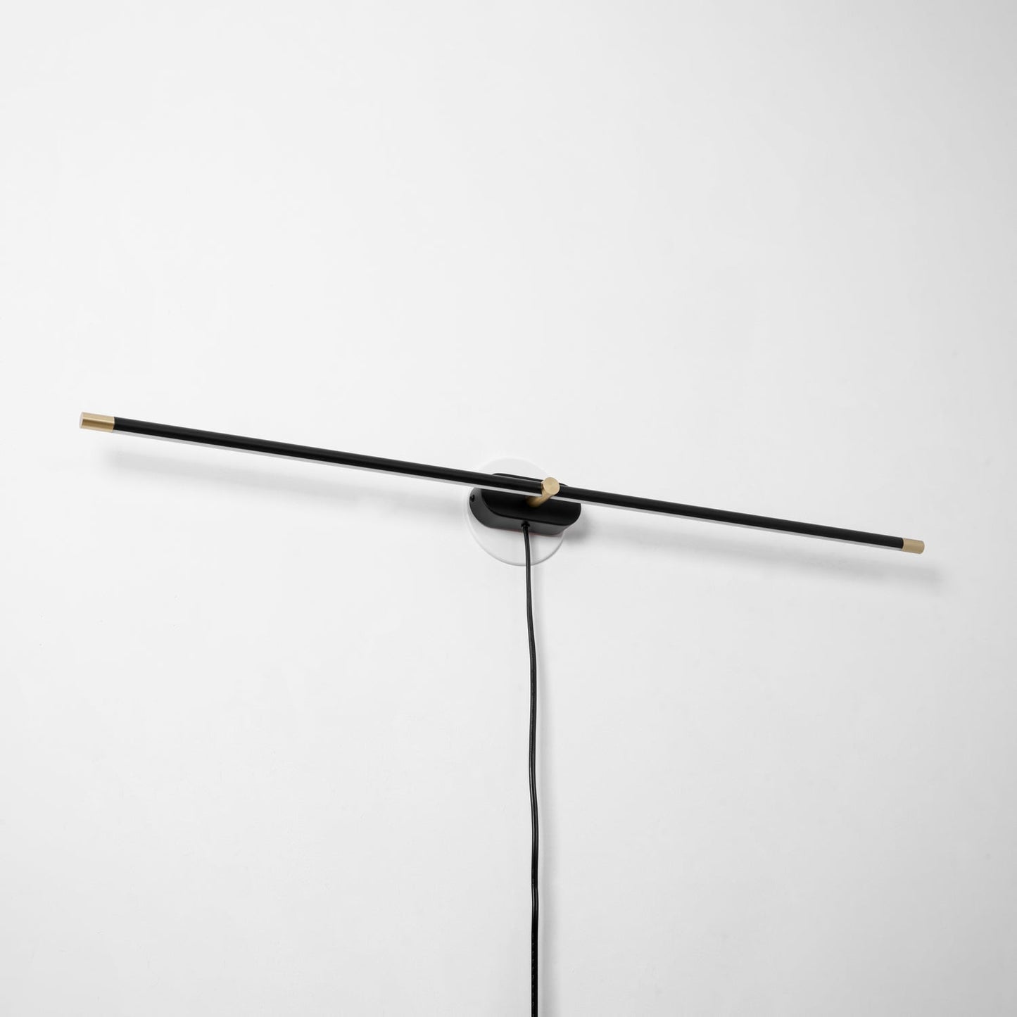 Slim Bar Wall Sconce