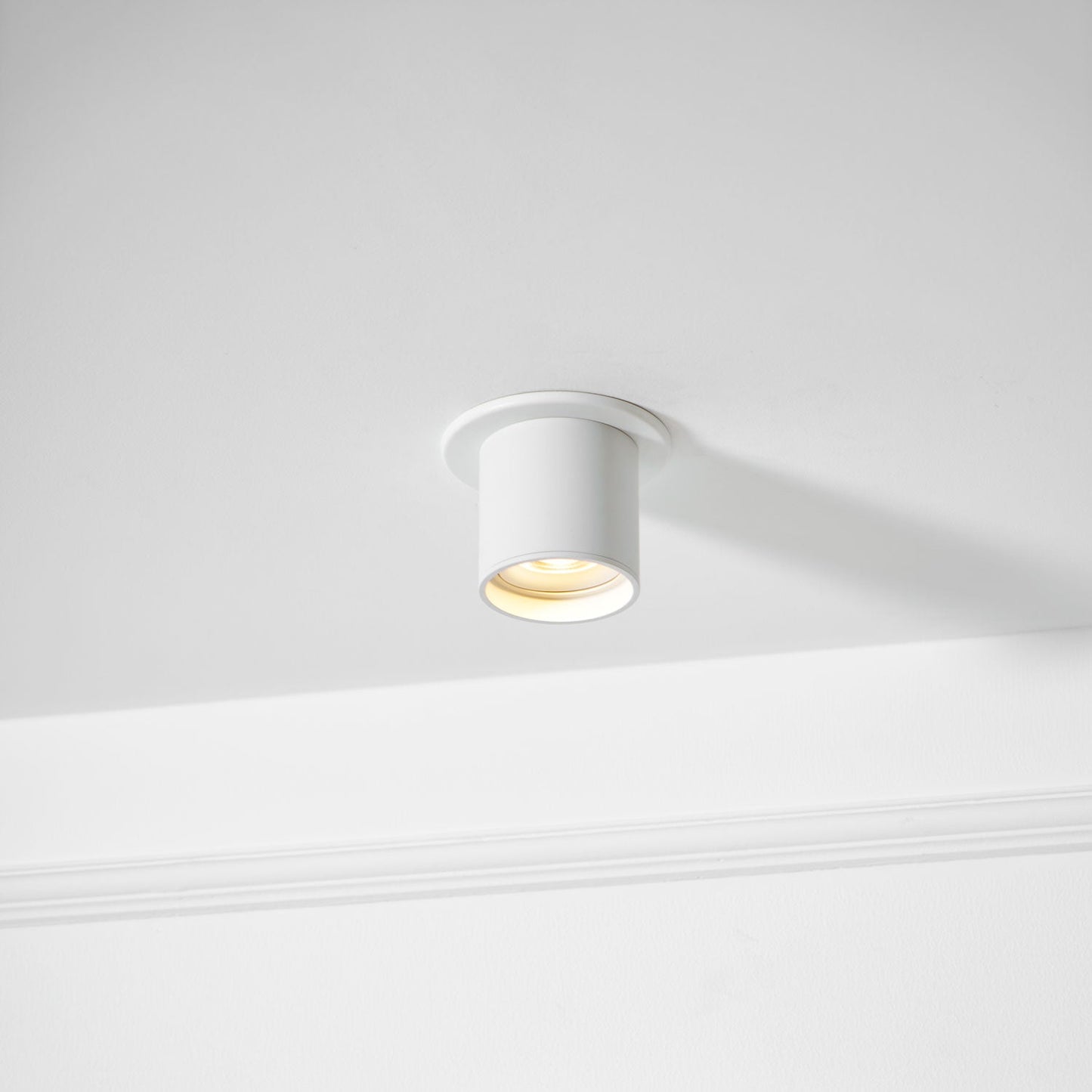 Ridge Point Ceiling Light