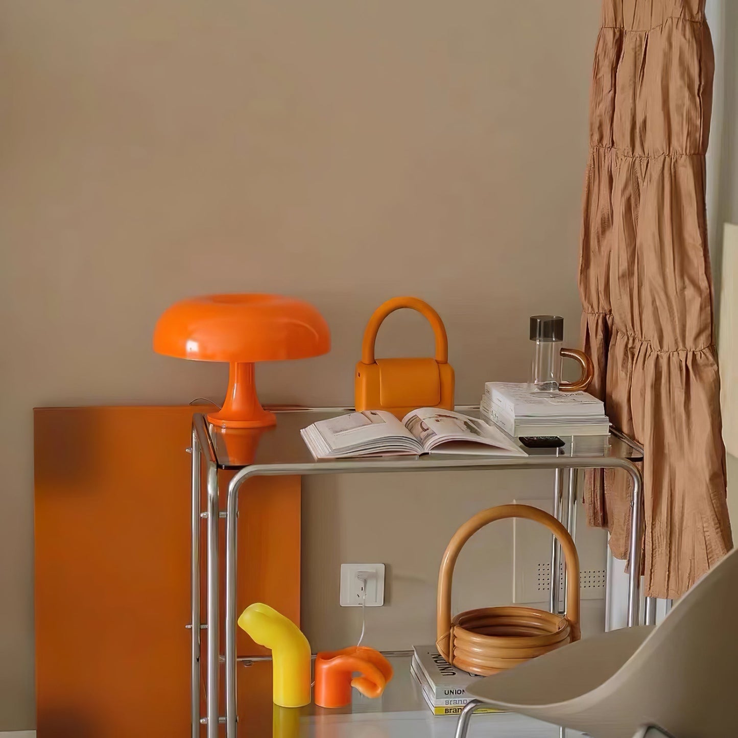 Mid-Century Mushroom Table Lamp