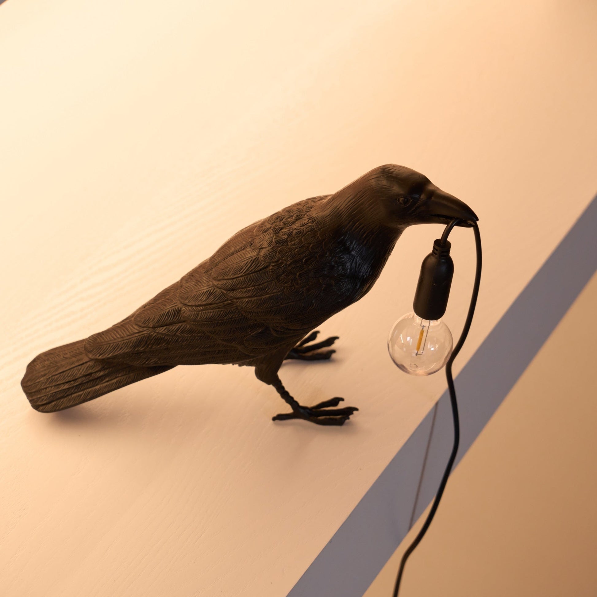 Obsidian Resin Table Lamp