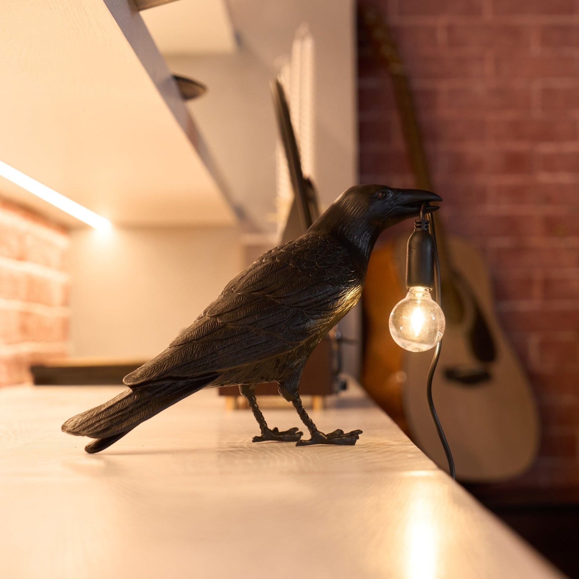 Obsidian Resin Table Lamp