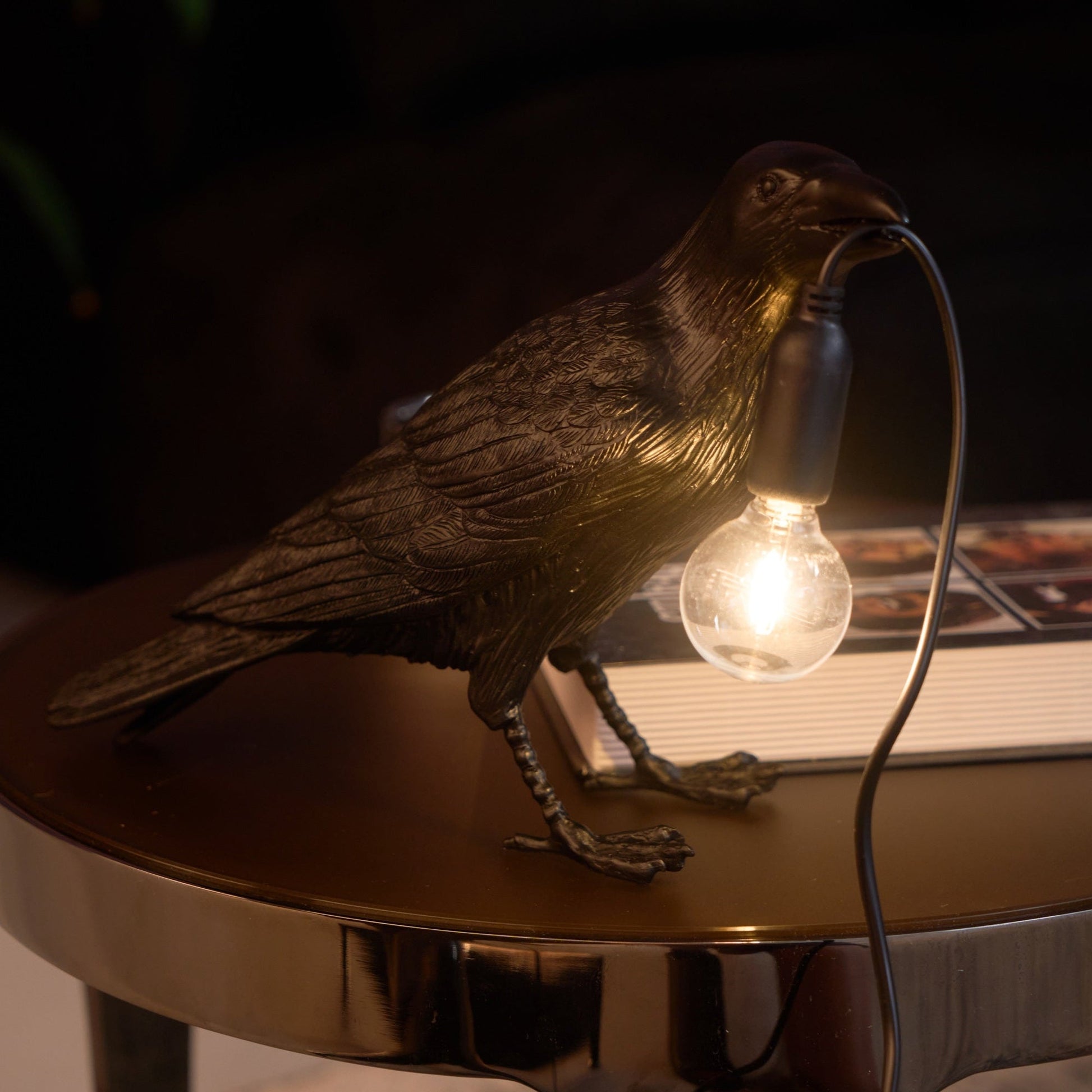 Obsidian Resin Table Lamp