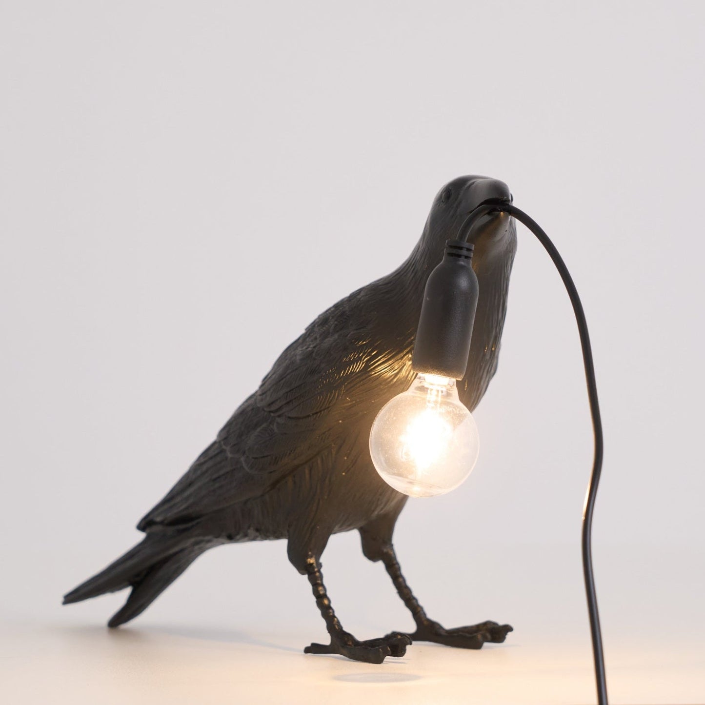 Obsidian Resin Table Lamp