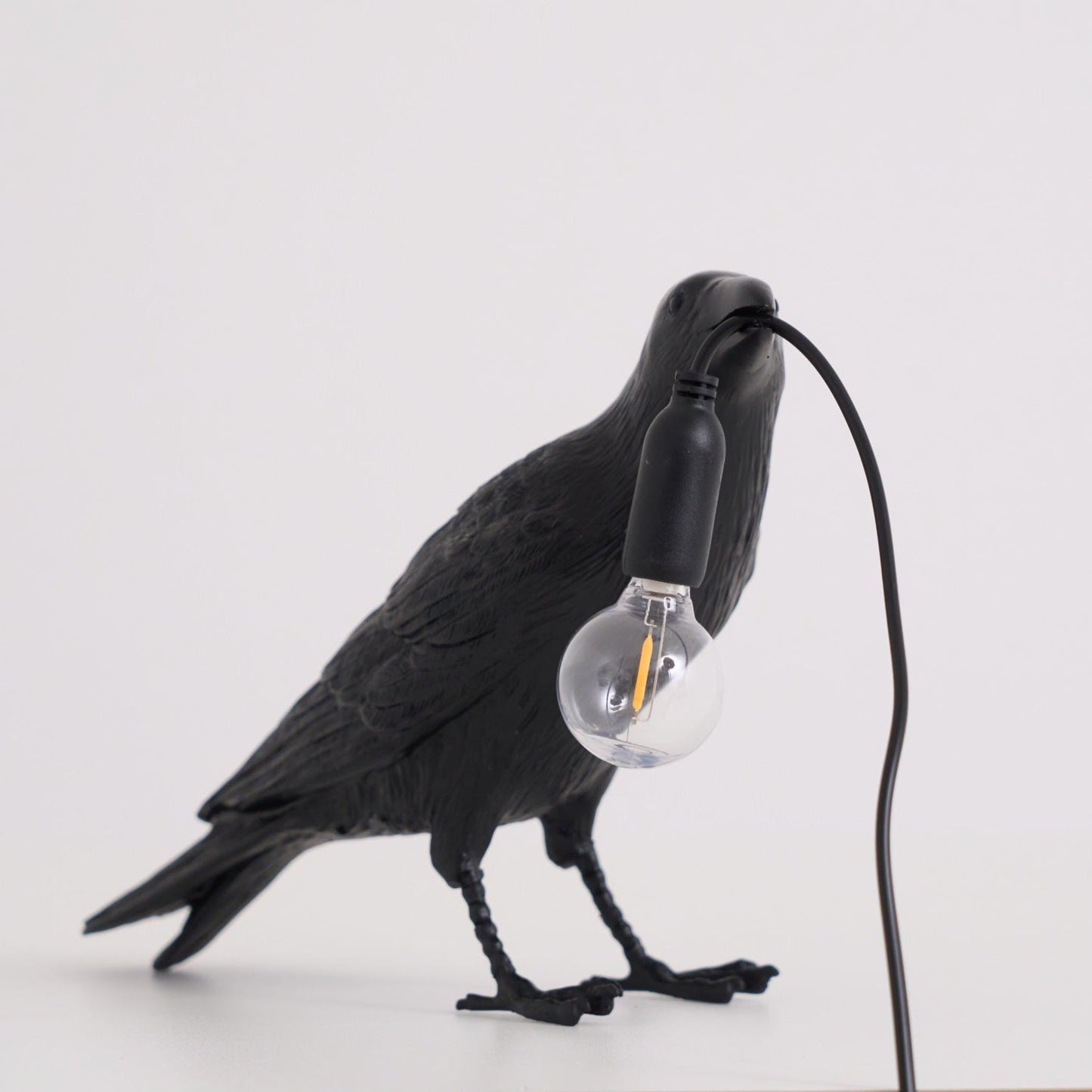 Obsidian Resin Table Lamp