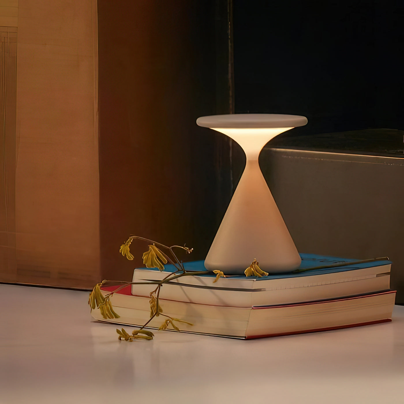 Rechargeable Ambient Table Lamp