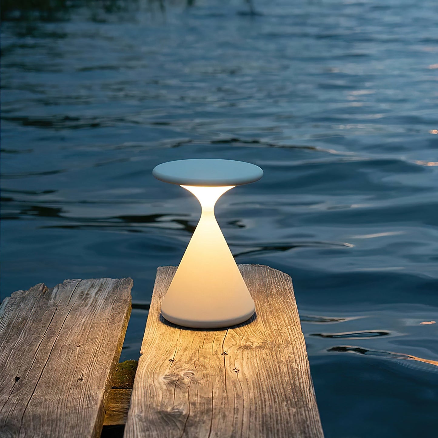 Rechargeable Ambient Table Lamp