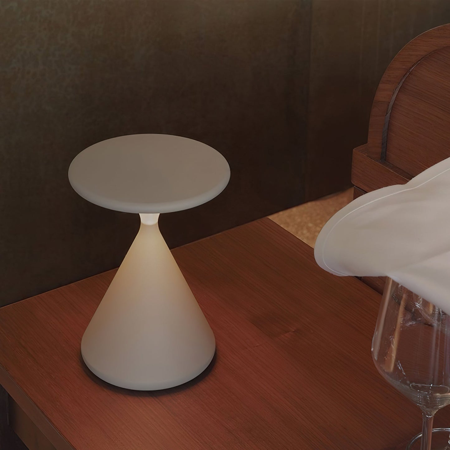 Rechargeable Ambient Table Lamp