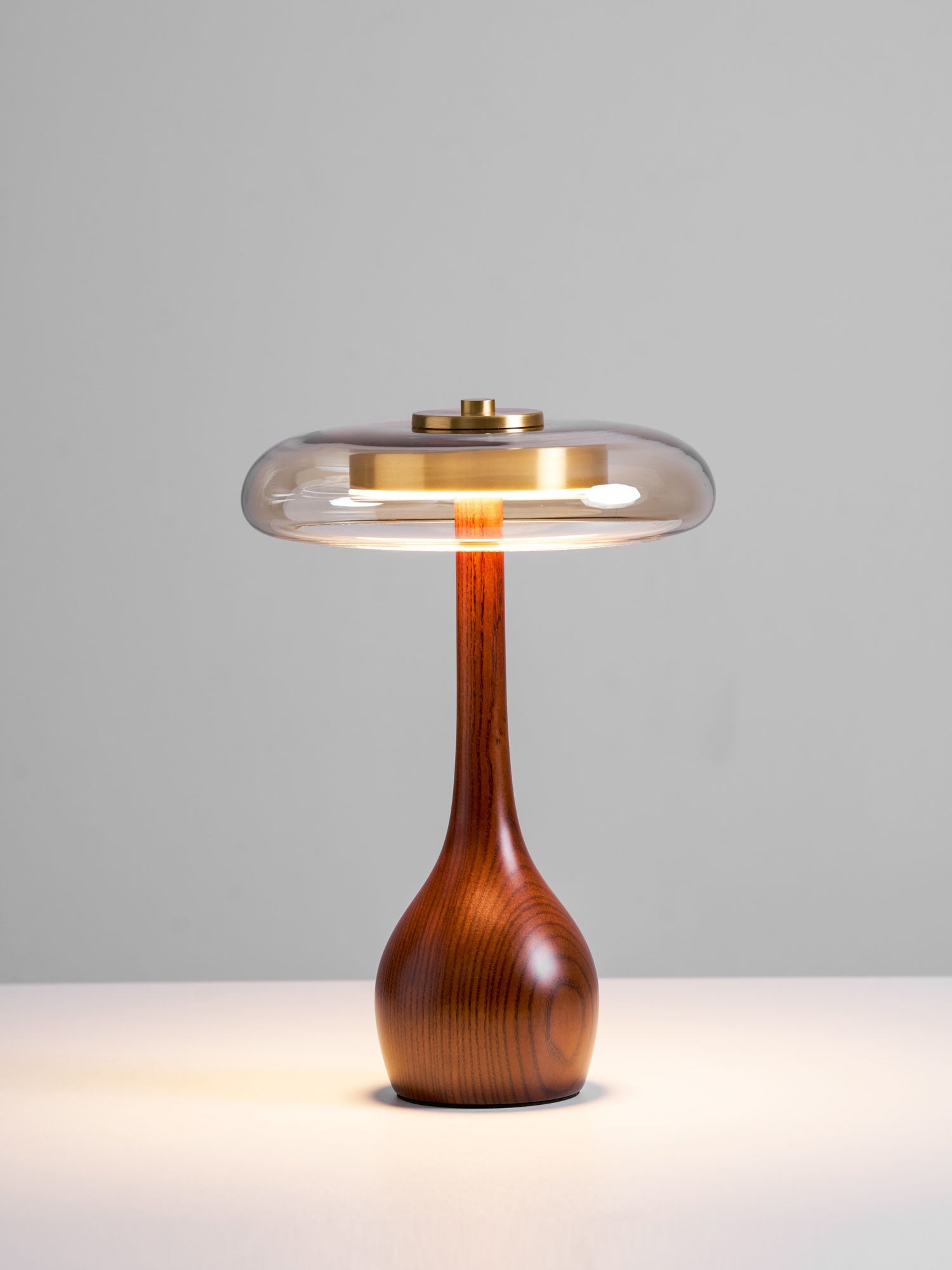 Warm Curve Table Lamp