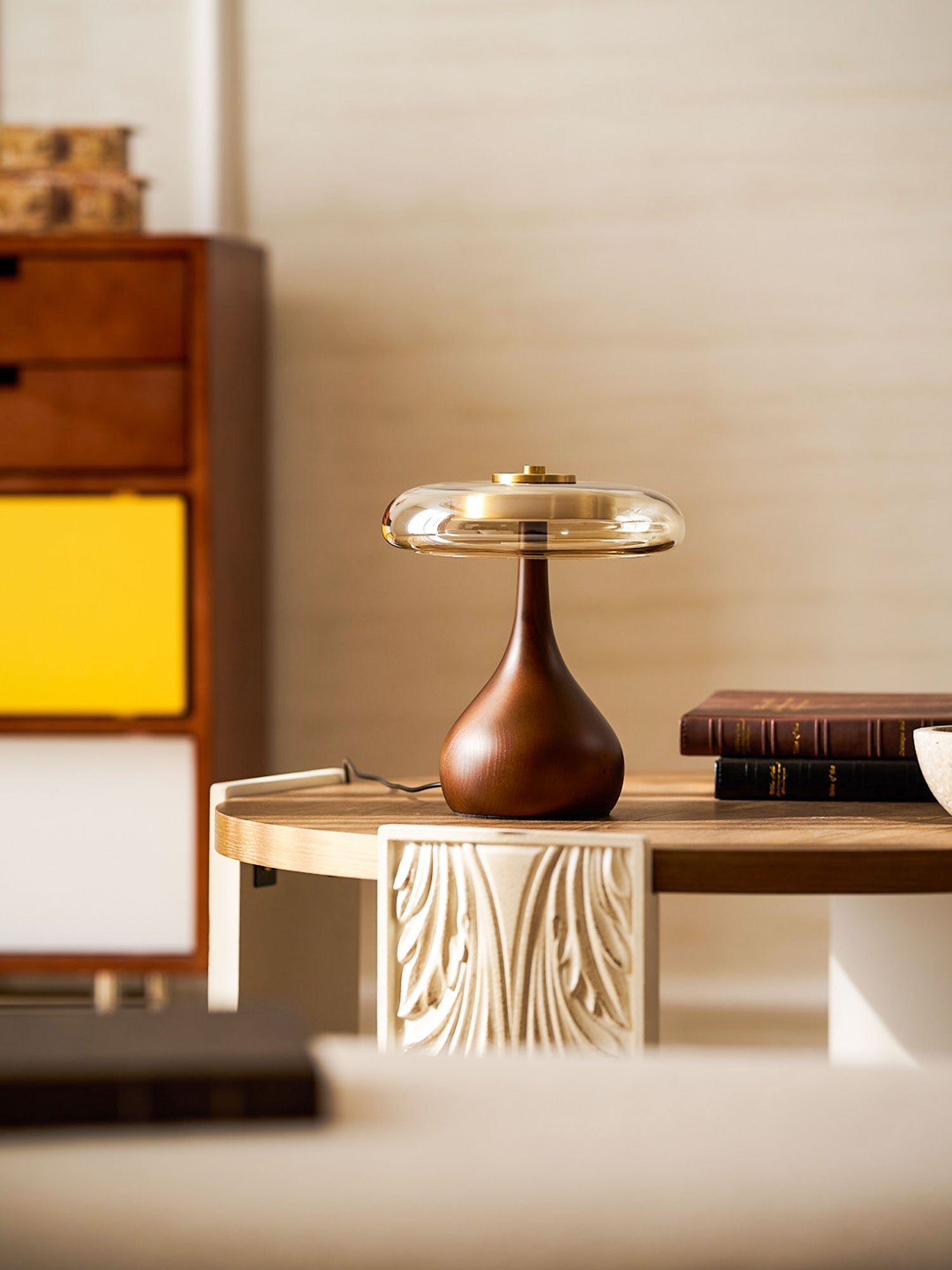 Warm Curve Table Lamp
