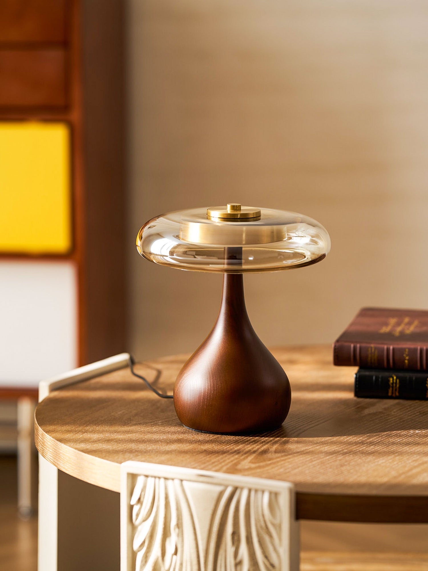 Warm Curve Table Lamp