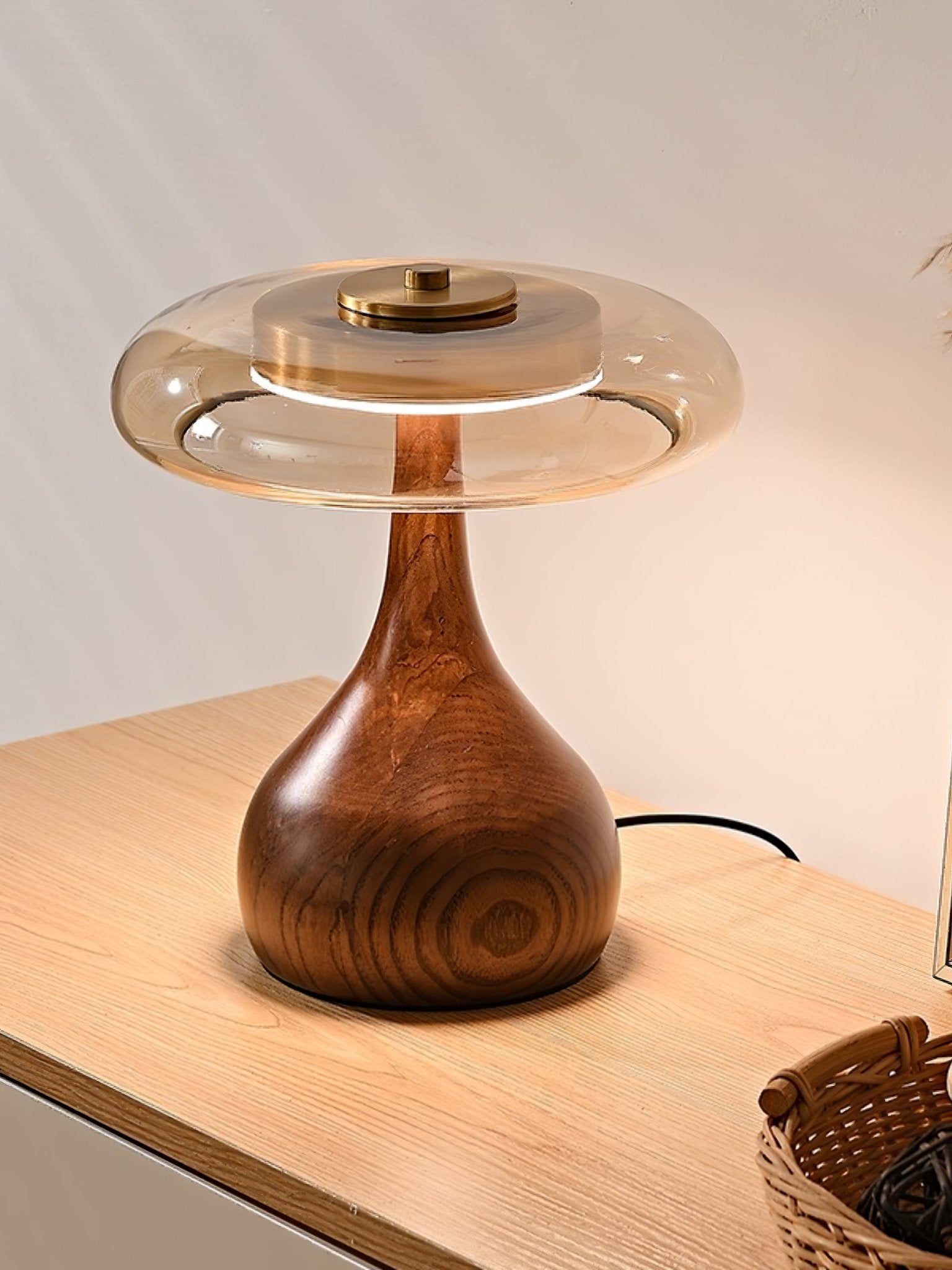 Warm Curve Table Lamp