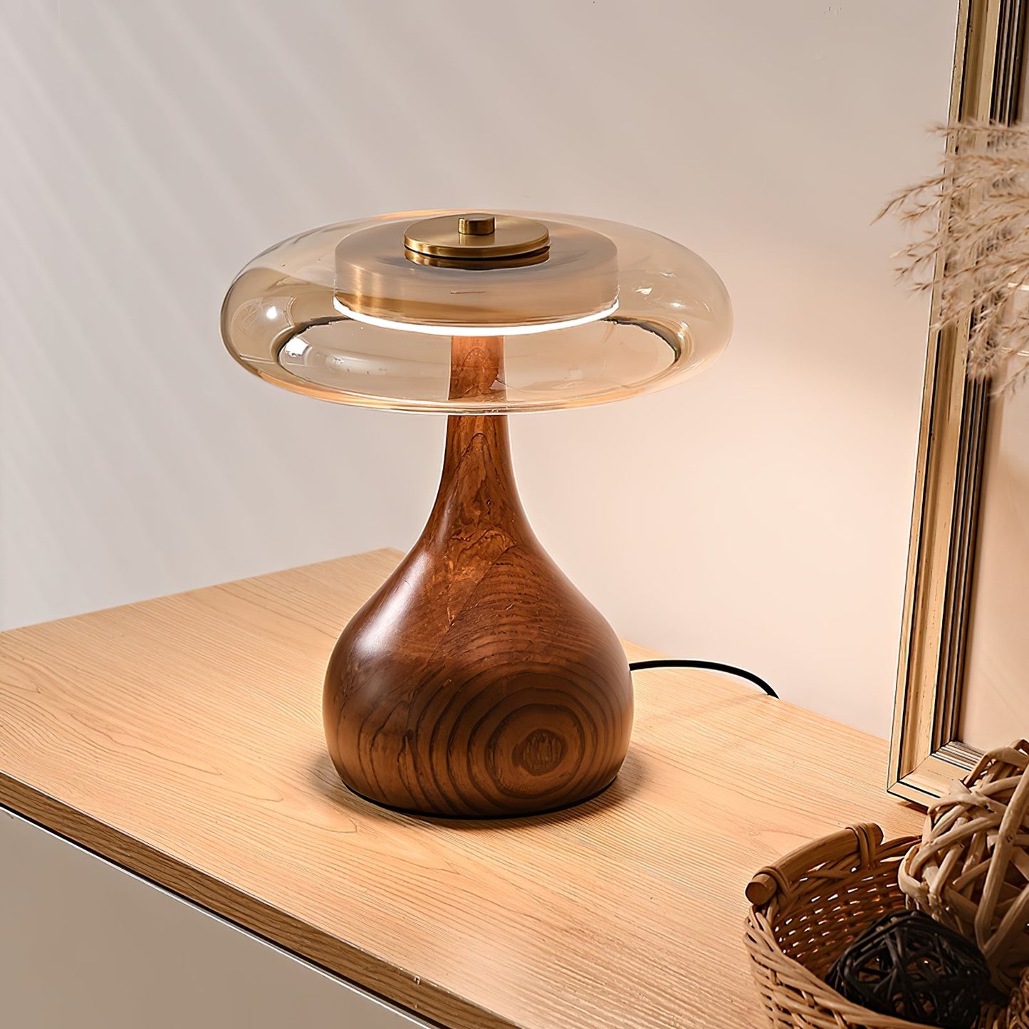 Warm Curve Table Lamp
