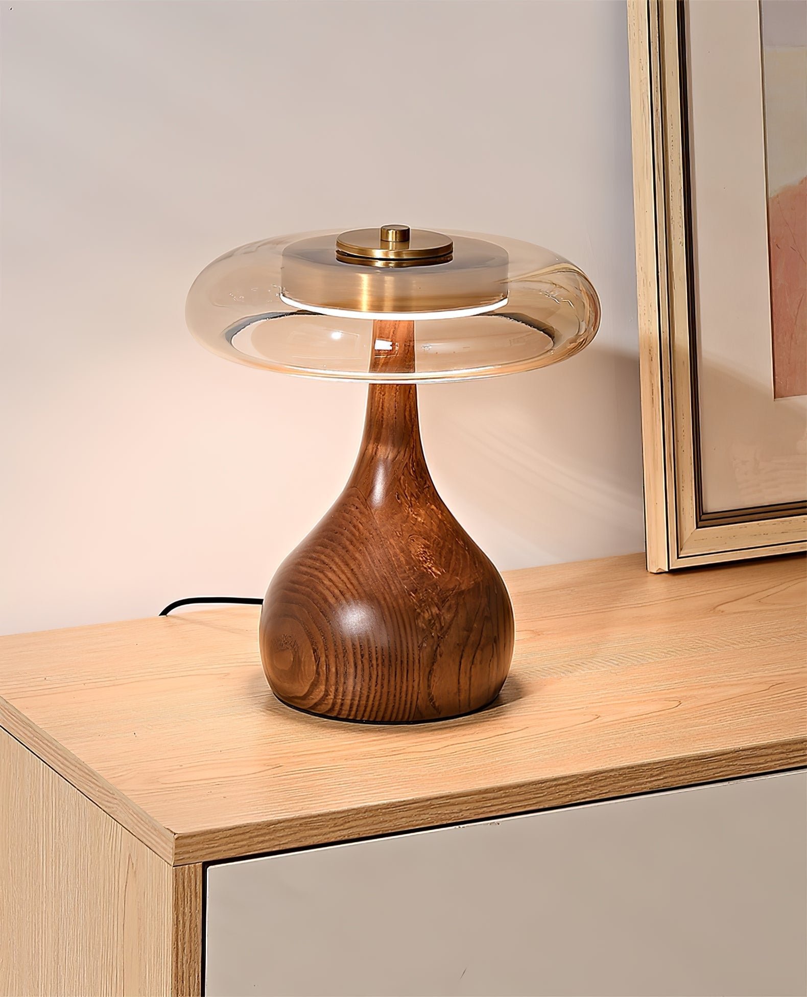 Warm Curve Table Lamp
