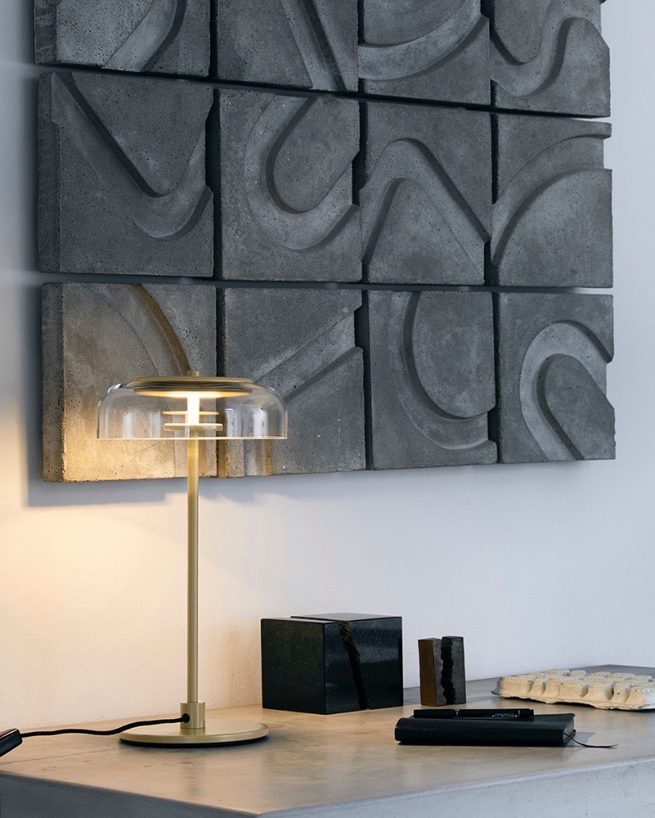 Solar Glow Table Lamp