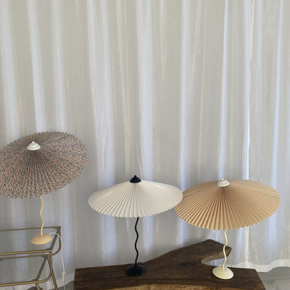 Wavy Line Table Lamp
