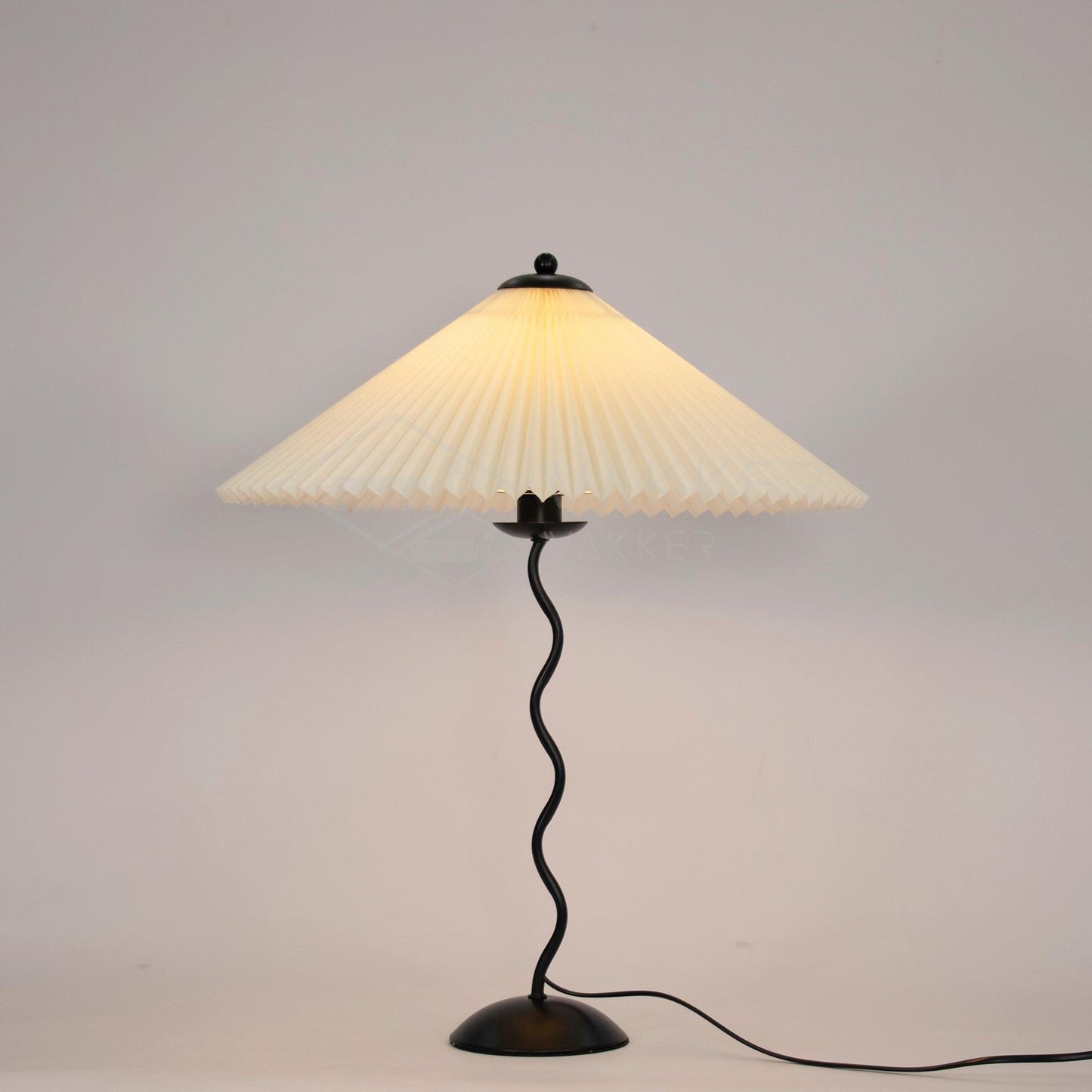Wavy Line Table Lamp