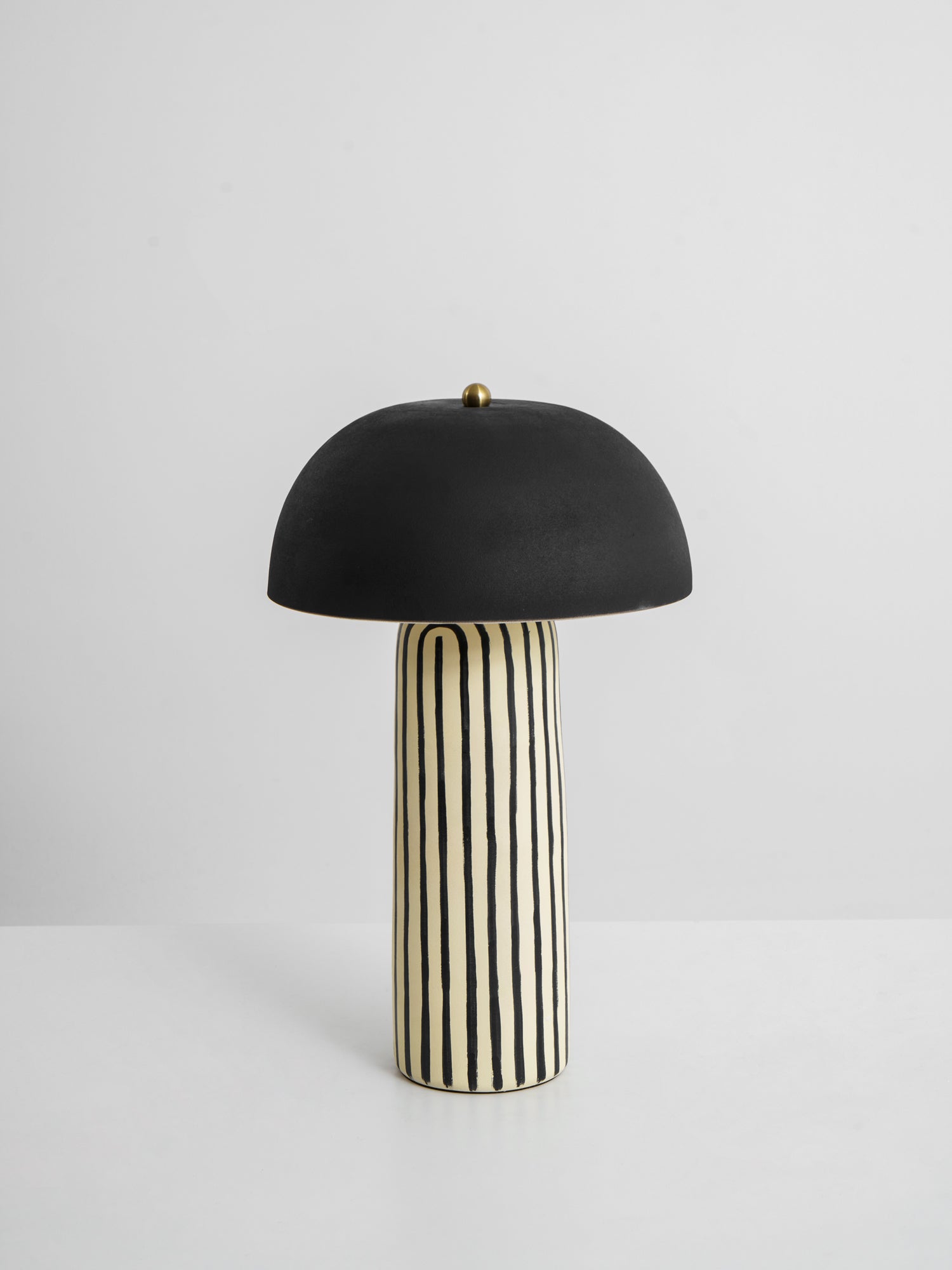 Ribbed Glow Table Lamp