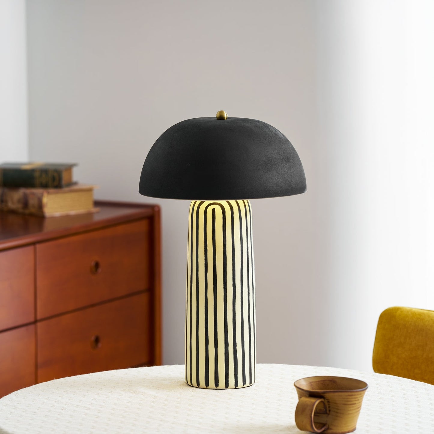 Ribbed Glow Table Lamp