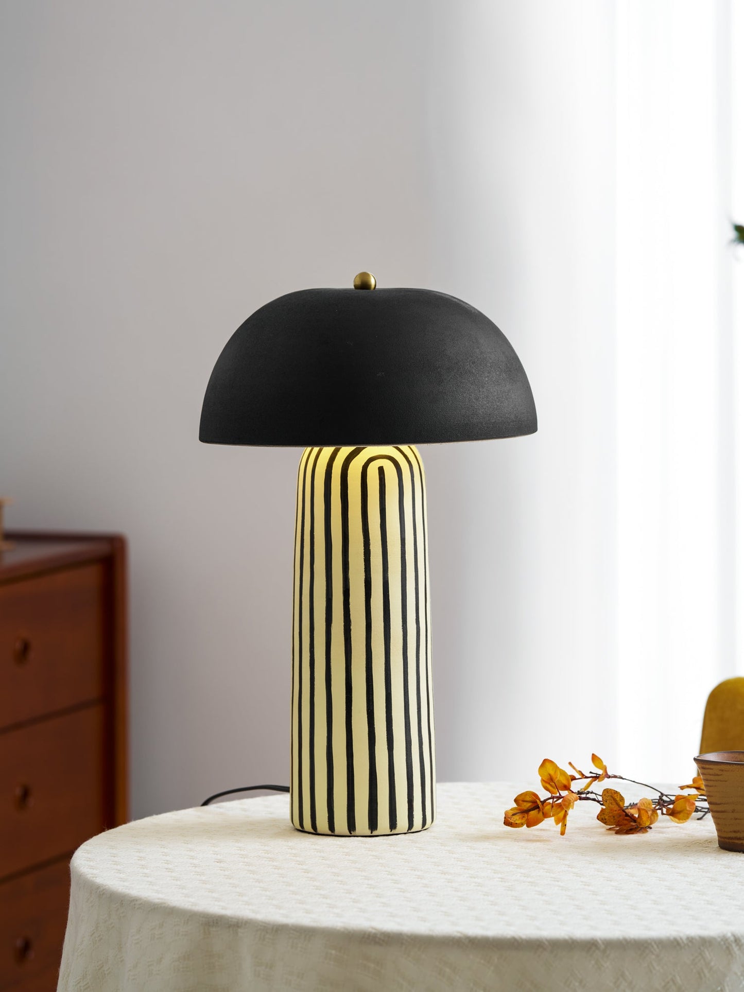 Ribbed Glow Table Lamp
