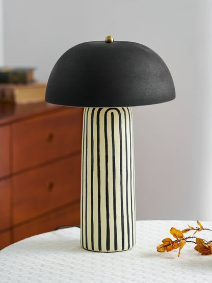 Ribbed Glow Table Lamp