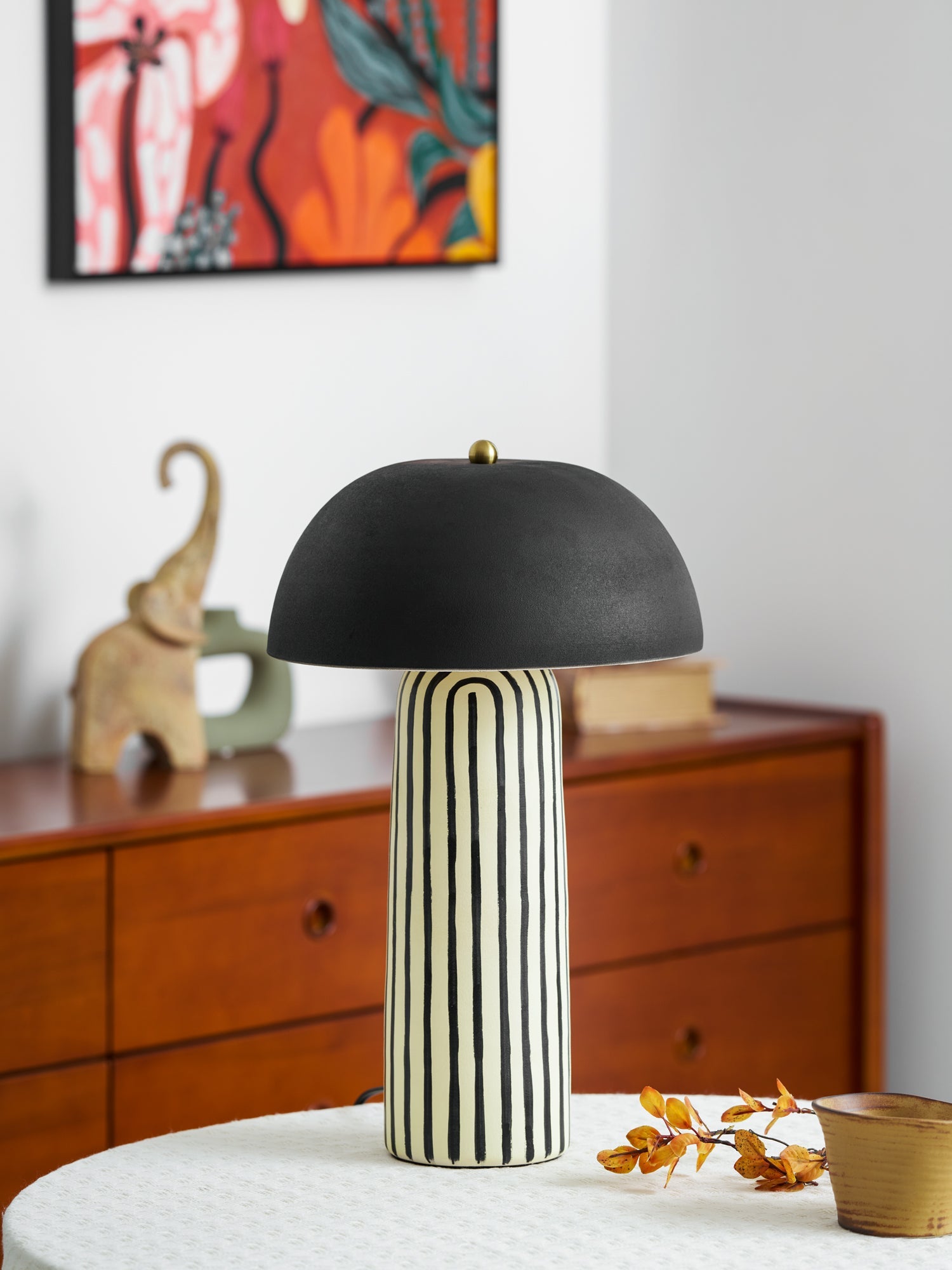 Ribbed Glow Table Lamp