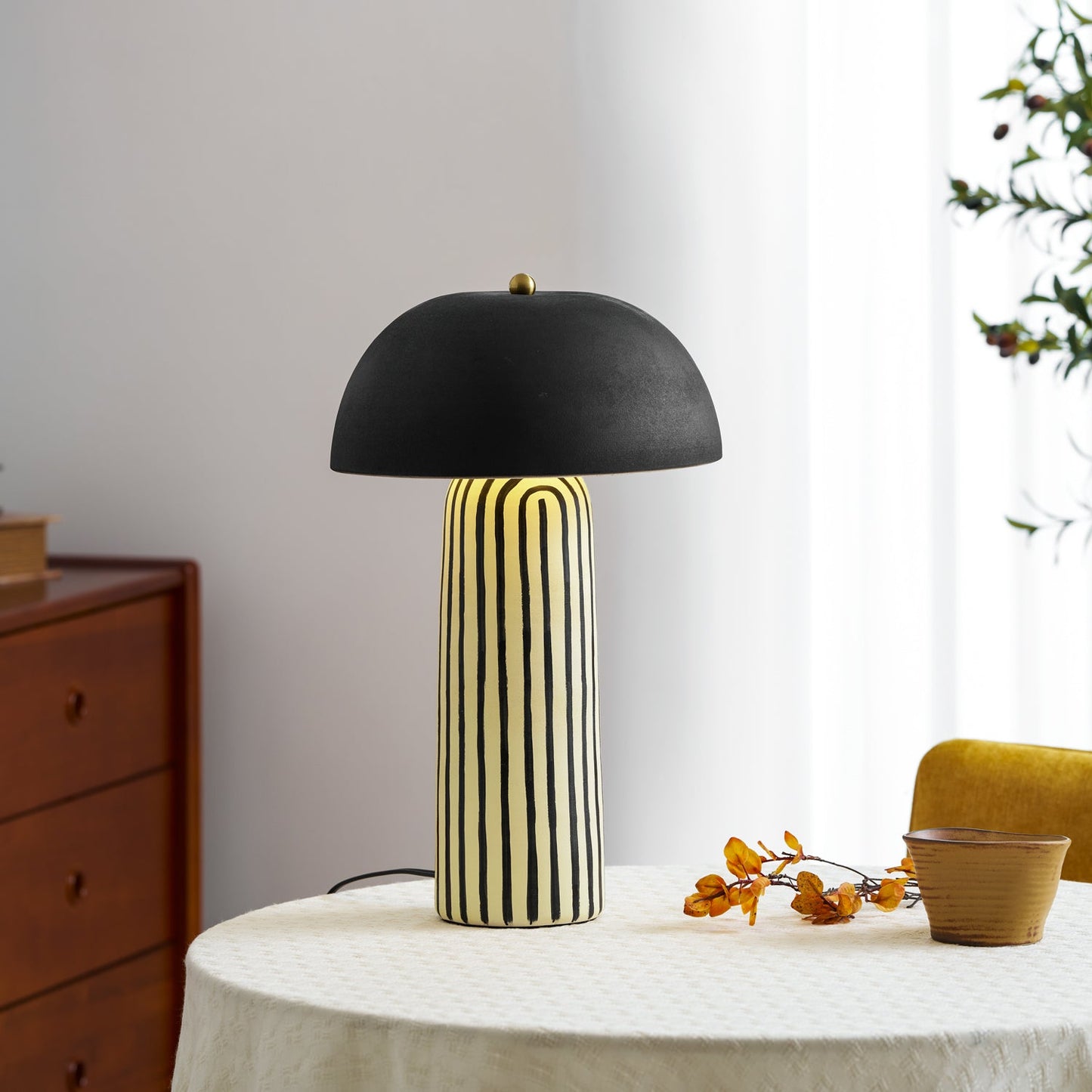 Ribbed Glow Table Lamp