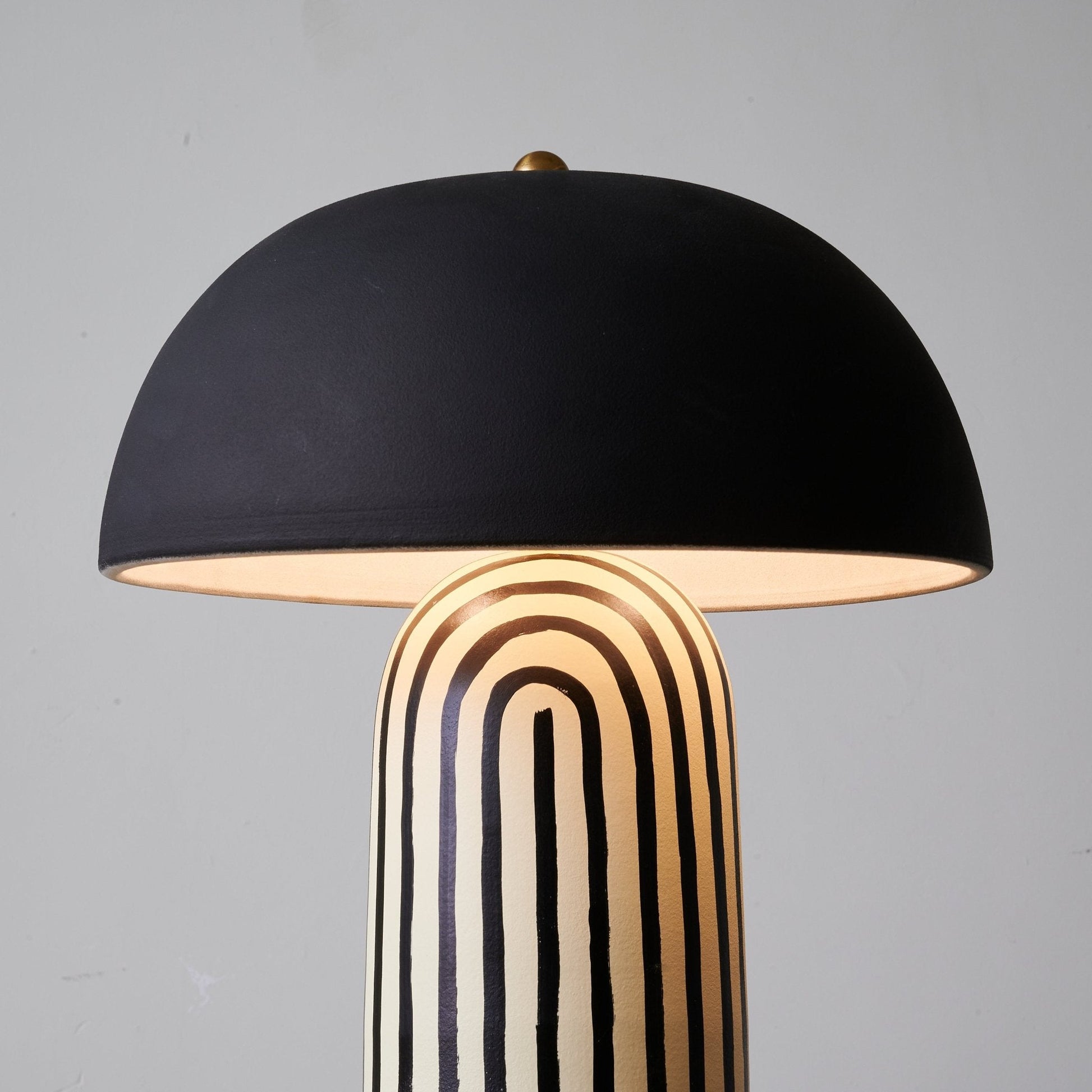 Ribbed Glow Table Lamp