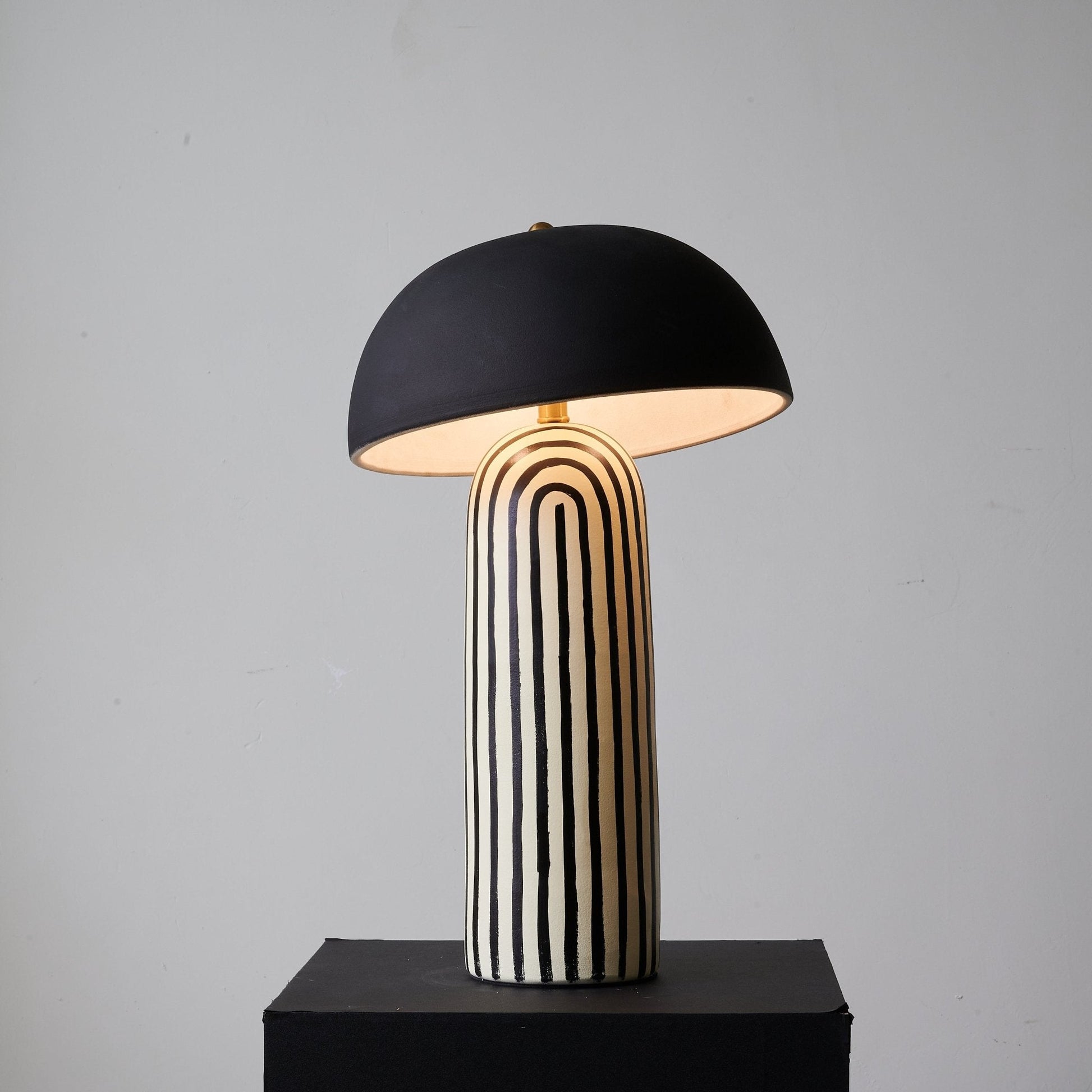Ribbed Glow Table Lamp